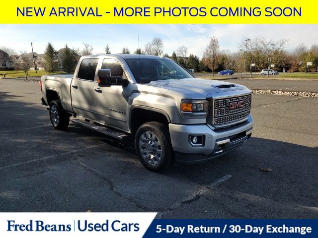 2019 GMC Sierra 2500HD Denali Crew Cab 4WD