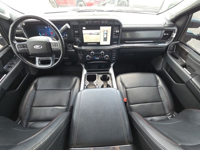 2023 Ford F-350SD Lariat:45555A