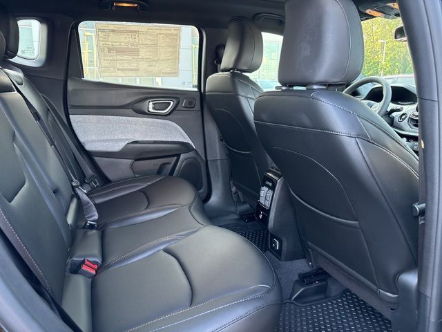 Used 2024 Jeep Compass Latitude Lux 4D Sport Utility