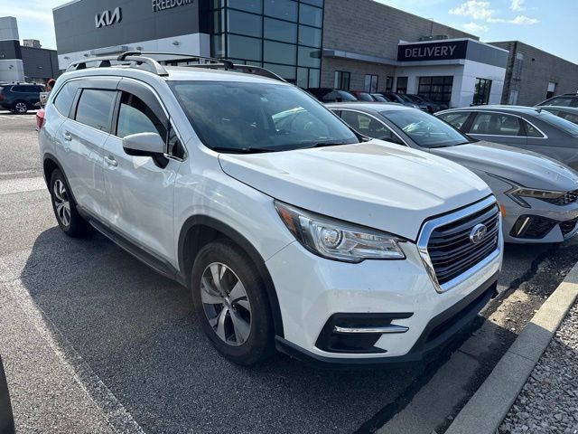Crystal White Pearl 2022 Subaru Ascent SUV / Crossover All-Wheel Drive Continuously Variable Transmission