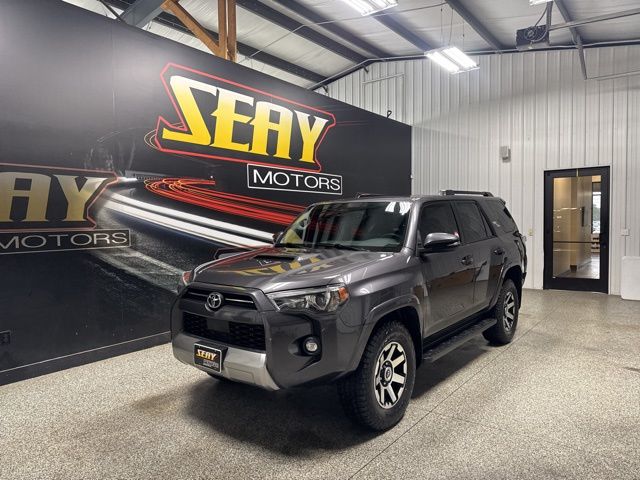 Classic Silver Metallic 2021 Toyota 4Runner TRD Off-Road Premium 4WD SUV / Crossover Four-Wheel Drive 5-Speed Automatic Overdrive