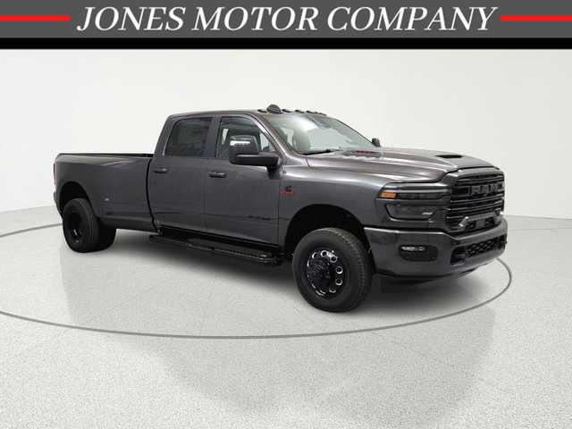 2026 RAM 3500 Laramie Crew Cab LB DRW 4WD
