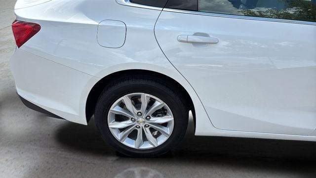 Used 2025 White Chevrolet LT image 36