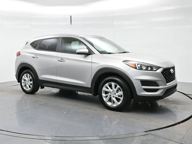 Silver 2020 Hyundai Tucson Value FWD SUV / Crossover Front-Wheel Drive 6-Speed Automatic