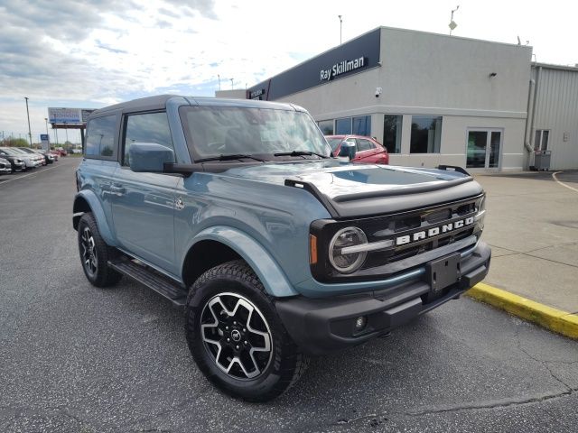 2023 Ford Bronco Outer Banks