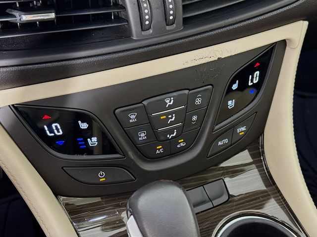 2019 Summit White Buick Envision Premium II AWD SUV