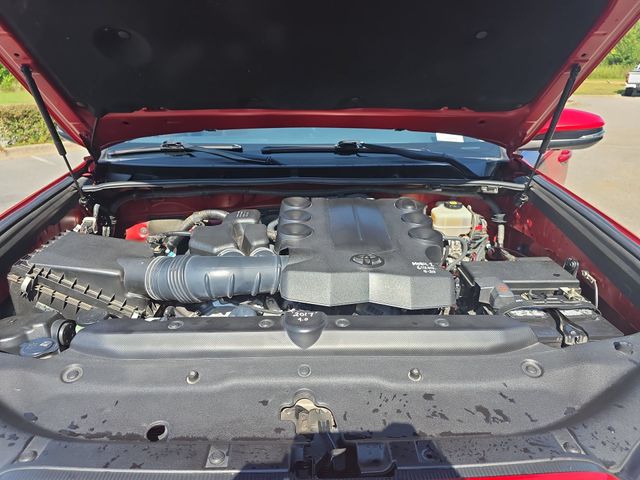 Used 2017 Barcelona Red Metallic Toyota SR5 Premium image 31