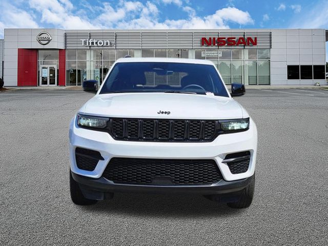Used 2025 Jeep Grand Cherokee SUV