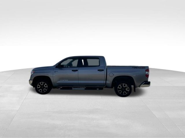 2017 Toyota Tundra SR5 11