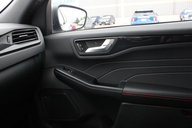 Used 2025 Silver Ford ST-Line image 20