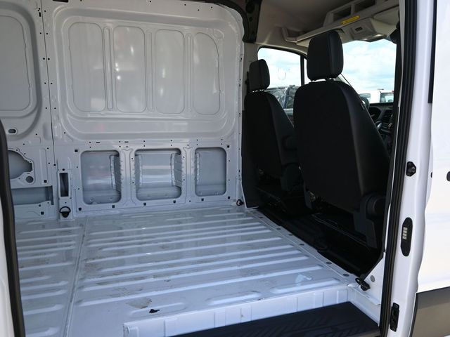 2025 Ford Transit Van Base - Photo 13
