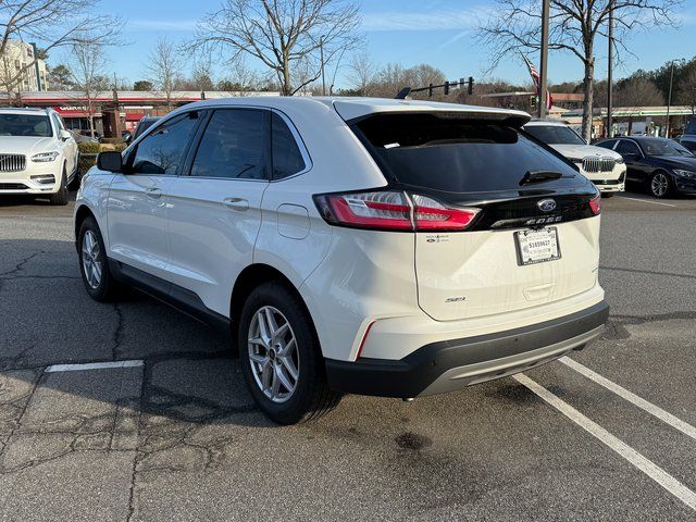 2023 Ford Edge SEL photo