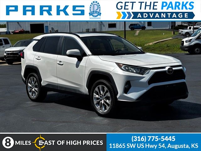  2021 Toyota RAV4 XLE Premium FWD   