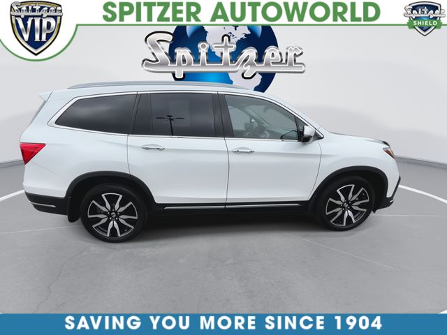 Used 2022 White Honda Touring image 9