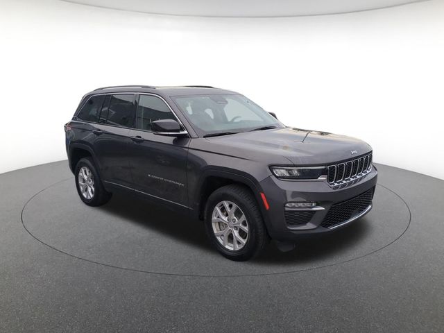 used 2023 Jeep Grand Cherokee car, priced at $28,990
