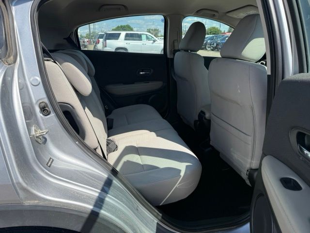 2019 Lunar Silver Metallic Honda HR-V LX AWD SUV
