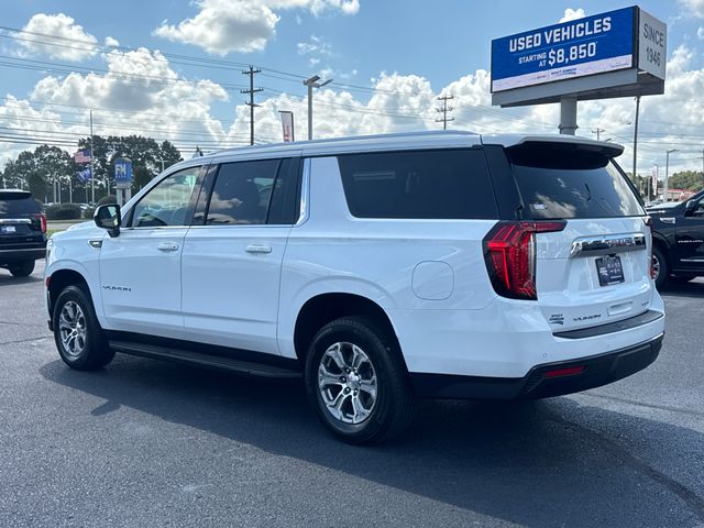 Used 2023 White GMC SLE image 3