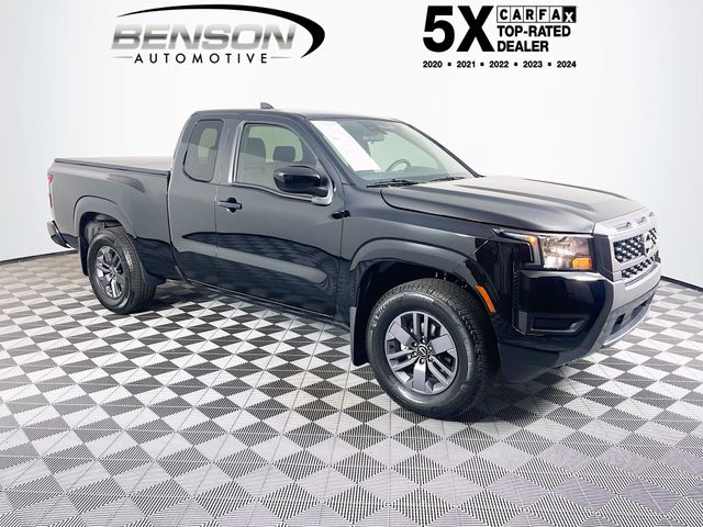 Super Black 2025 Nissan Frontier SV King Cab RWD Pickup Truck 4X2 9-Speed Automatic Overdrive