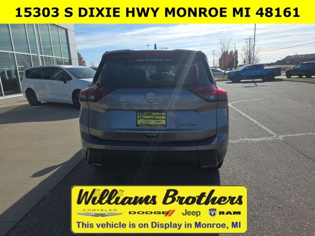 2024 Nissan Rogue SV - Gun Metallic exterior view 6