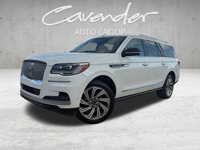 2023 Lincoln Navigator L Reserve 4WD    