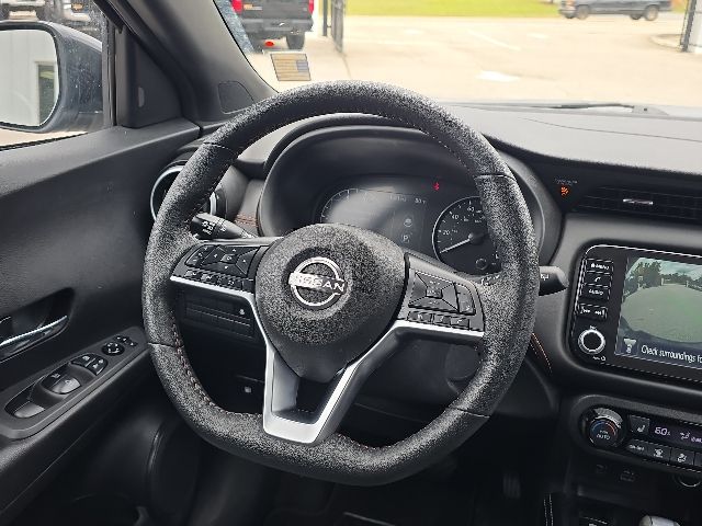 2024 Nissan Kicks SR:168732B