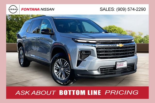Sterling Gray Metallic 2025 Chevrolet Traverse SUV / Crossover Front-Wheel Drive 8-Speed Automatic