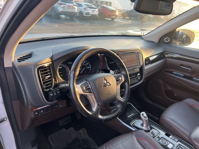 Used 2018 Mitsubishi Outlander PHEV SEL 4D Sport Utility