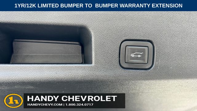 Used 2025 Chevrolet Traverse SUV