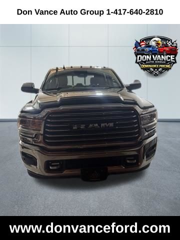 Diamond Black Crystal Pearlcoat 2019 RAM 2500 Laramie Longhorn Crew Cab 4WD Pickup Truck Four-Wheel Drive 6-Speed Automatic