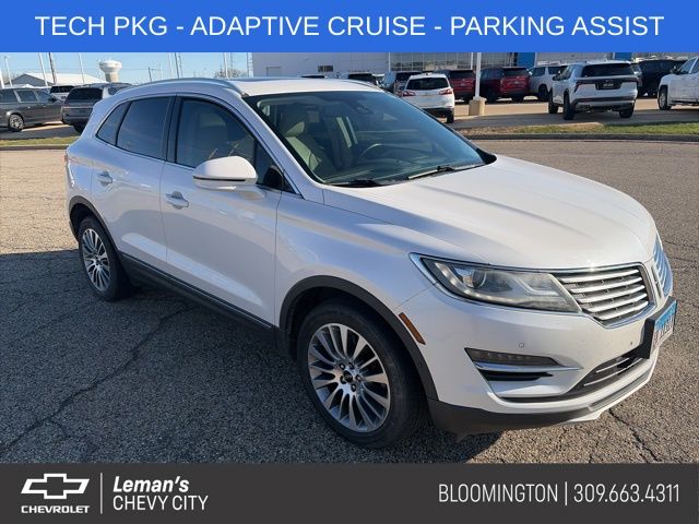 White Platinum Metallic Tri-Coat 2017 Lincoln MKC Reserve AWD SUV / Crossover All-Wheel Drive 6-Speed Automatic