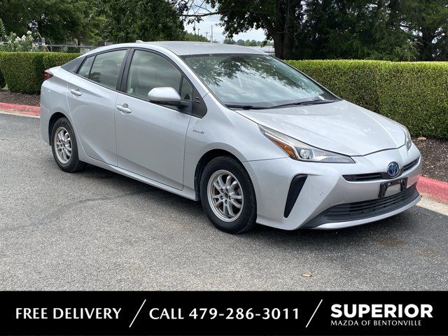 2022 Toyota Prius LE FWD
