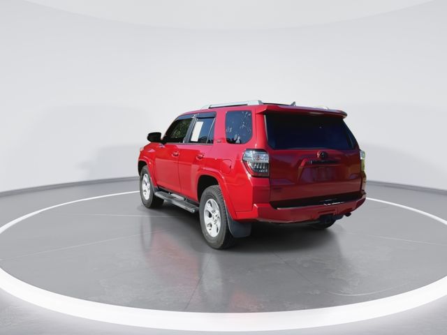 Used 2018 Red Toyota SR5 image 8