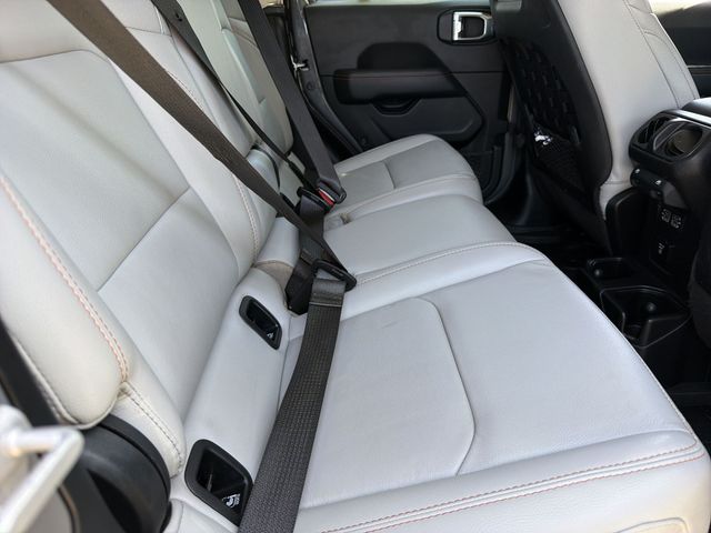 Used 2021 Gray Jeep Mojave image 36