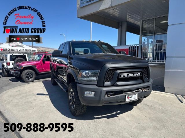 Brilliant Black Crystal Pearlcoat 2017 RAM 2500 Pickup Truck Four-Wheel Drive 6-Speed Automatic