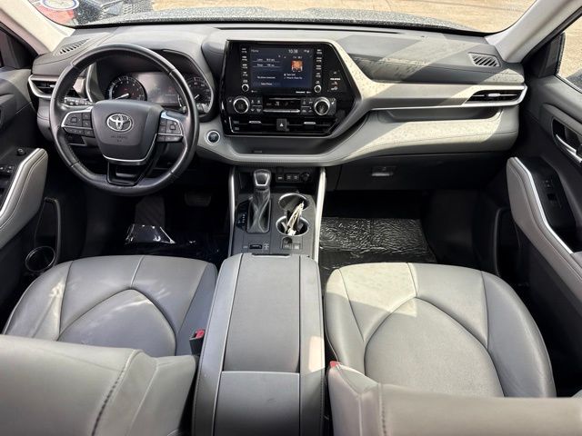 2021 Toyota Highlander - $29,888
