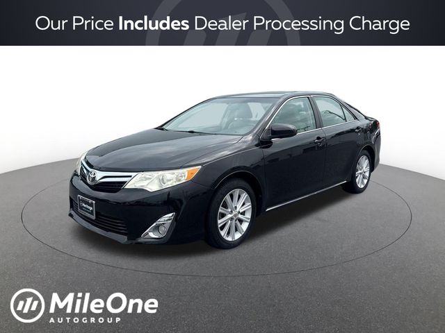 Attitude Black Metallic 2012 Toyota Camry Sedan Front-Wheel Drive 6-Speed Automatic