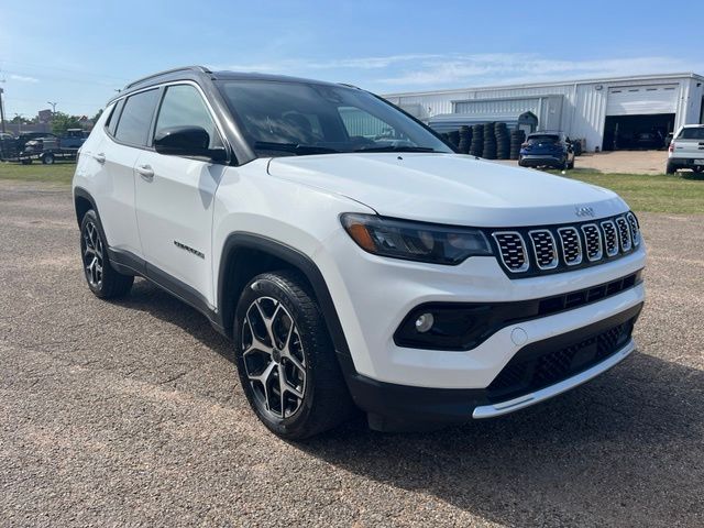Bright White Clearcoat 2025 Jeep Compass SUV / Crossover Four-Wheel Drive 8-Speed Automatic