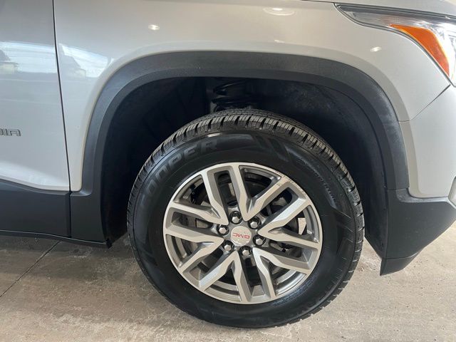 2019 GMC Acadia SLE-2 photo