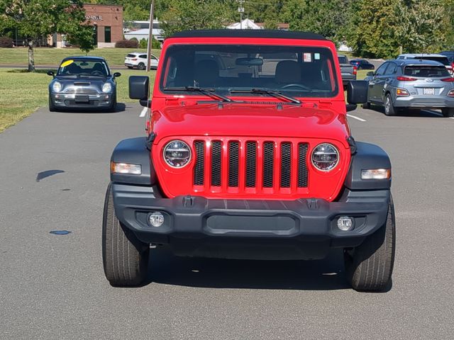 Used 2022 Red Jeep Sport S image 16