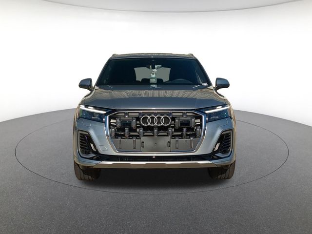 new 2026 Audi Q7 car, priced at $72,040