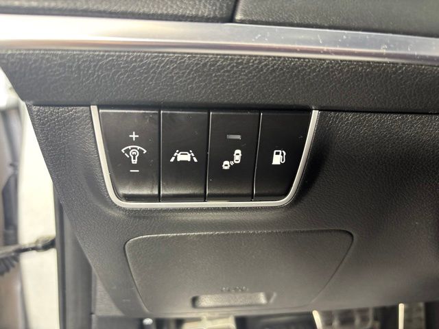 Used 2018 Kia Stinger Sedan