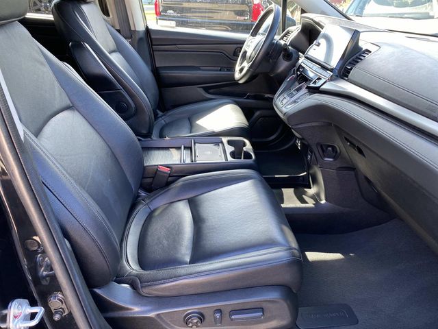 Used 2025 Honda Odyssey Van
