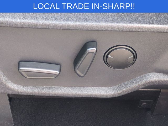 Used 2022  Ford Wildtrak image 15