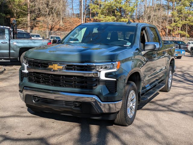 2025 Chevrolet Silverado 1500 LT photo