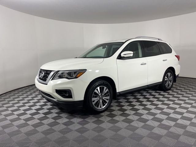 2020 Nissan Pathfinder S 6