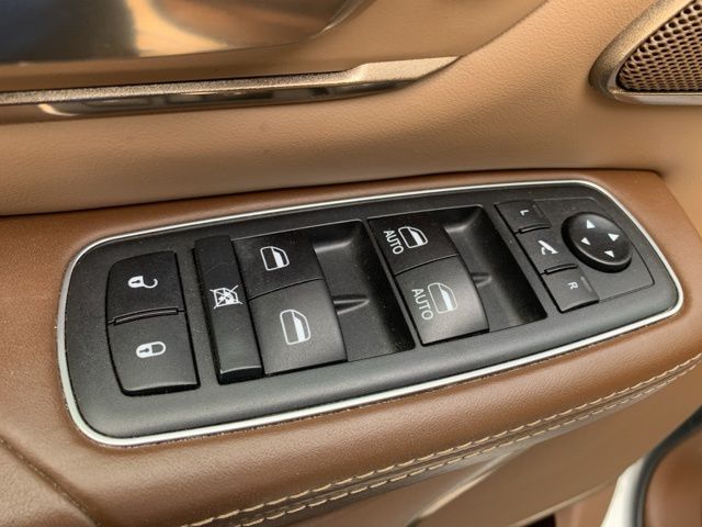 2019 RAM 1500 Laramie Longhorn photo