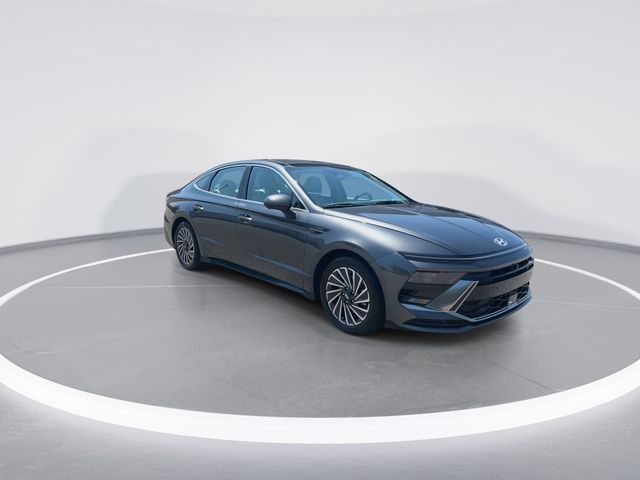 Used 2024 Gray Hyundai Limited image 2