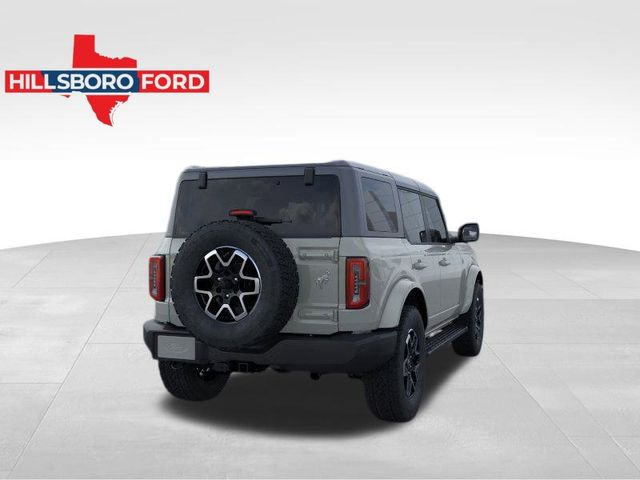 2024 Ford Bronco Outer Banks 8