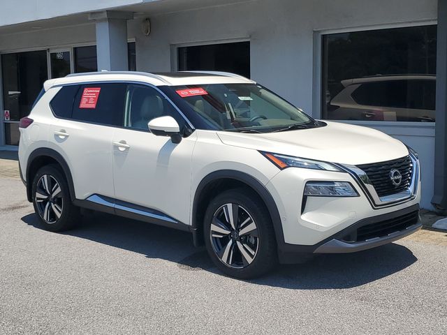 Pearl White 2023 Nissan Rogue SUV / Crossover Front-Wheel Drive Continuously Variable Transmission