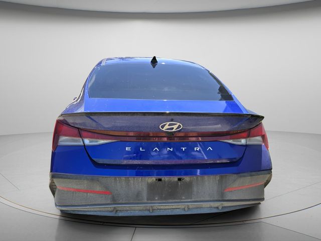2025 Hyundai Elantra